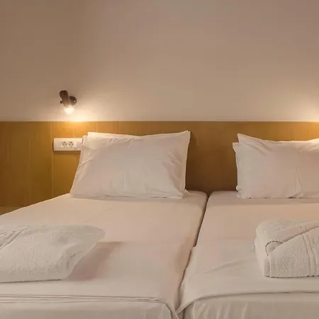 Kalypso Studios&rooms *